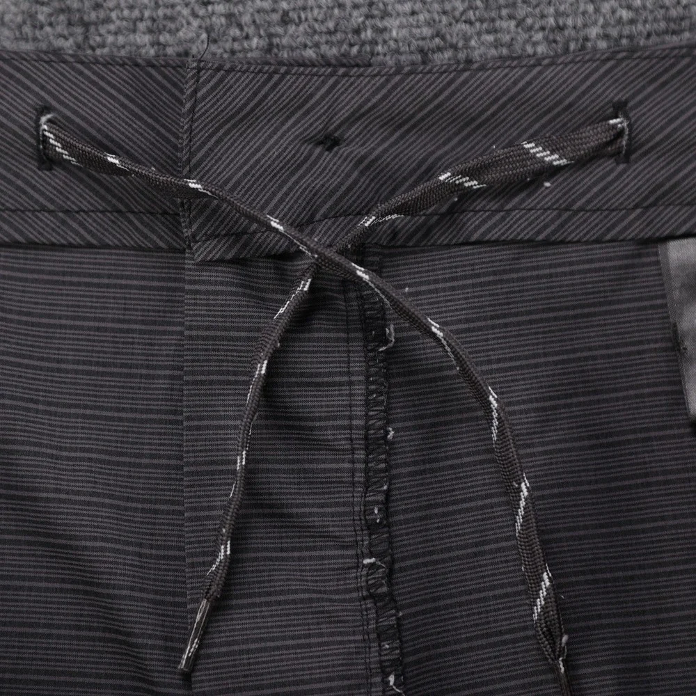 Hang Ten Mens Hybrid Shorts Gray Striped Stretch Board‎ Shorts Size 40